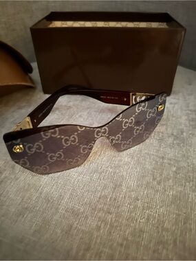 Brown GG Shield Sunglasses